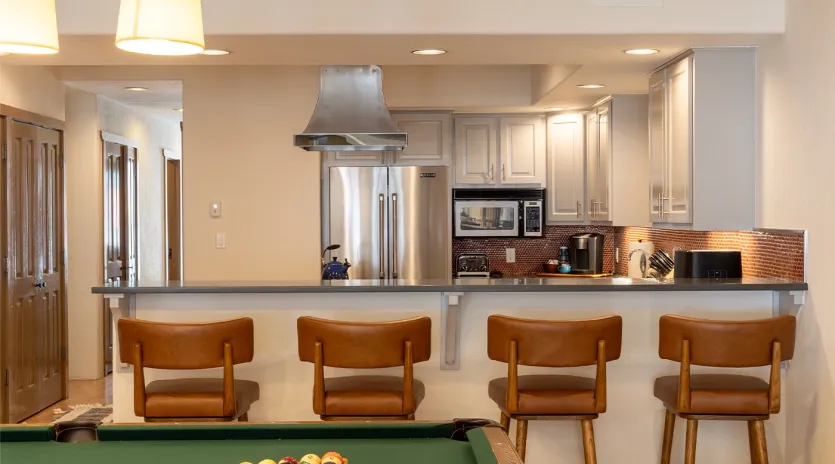 2.3 sky house telluride living room 4