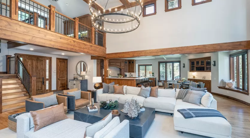 2.4 aspen grove mountain village living room4