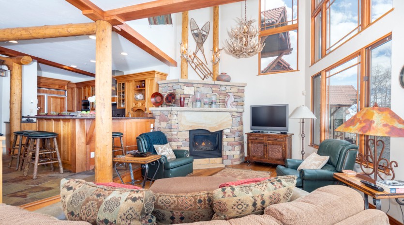 Telluride Pine Meadows  Living Fireplace