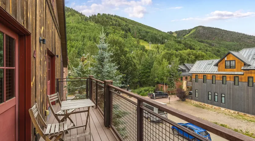 4.0 telluride ore light loft balcony
