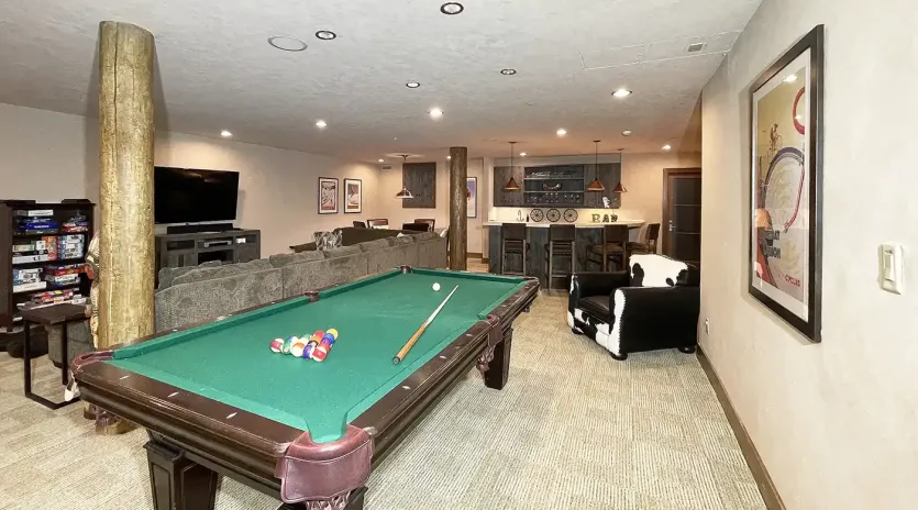 4.01 telluride alpen ridge lower level game room 6
