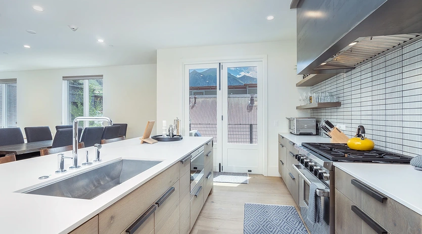 4.02 telluride san juan 104 transfer kitchen2