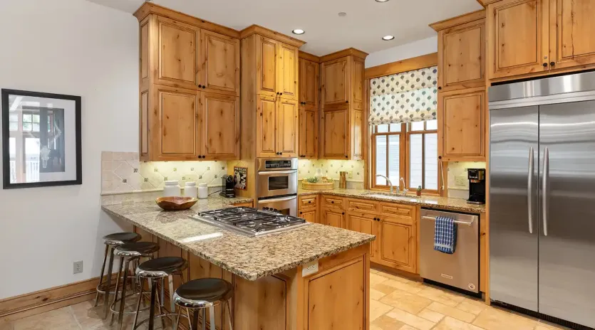 4.1 first light telluride kitchen1