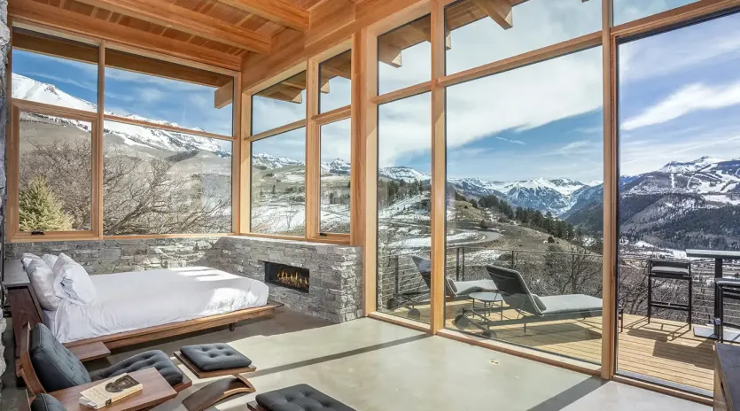 5.0 the lookout telluride primary suite1