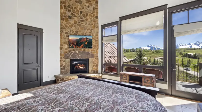 5.04 telluride knolltop retreat primary suite
