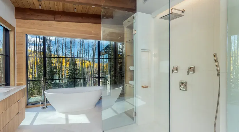 6.01 telluride the summit primary bath 
