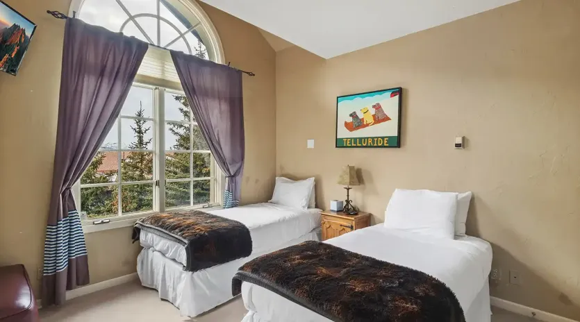 6.1 telluride centrum 302 guest suite2