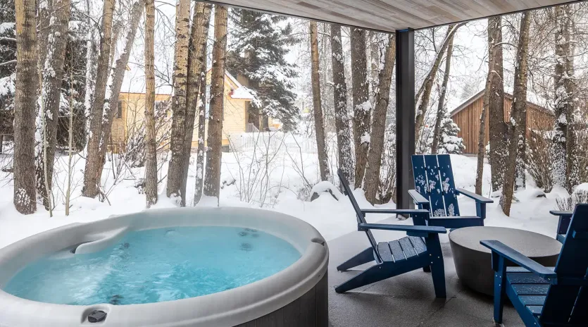 7.01 telluride maison cornet hot tub