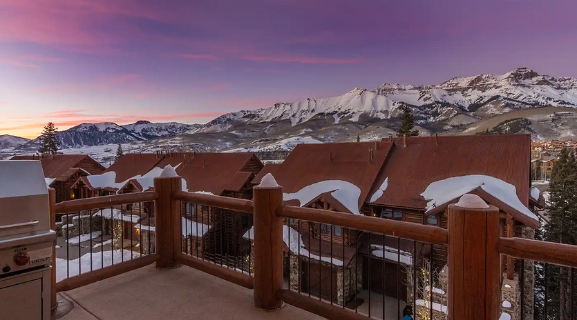 9.3 tristant 125 mountain village upper balcony