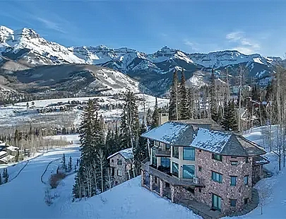 Ski-In/Ski-Out Homes
